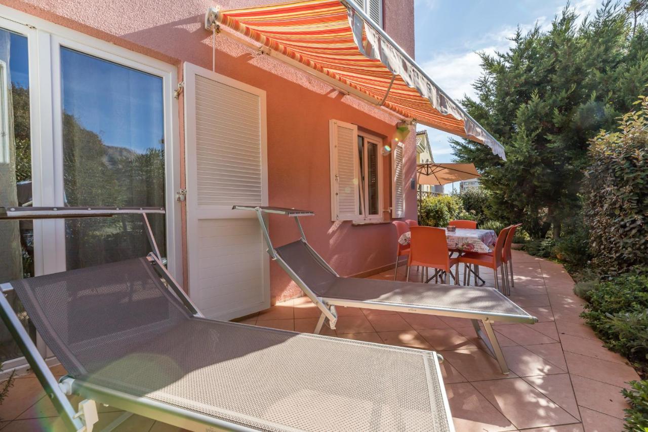 Apartments Lovorka Baska  Exterior photo